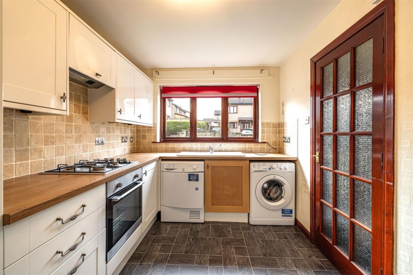 Images for 9 Heathpark Place, Selkirk