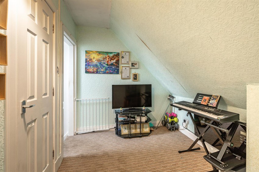Images for 4A Curror Street, Selkirk