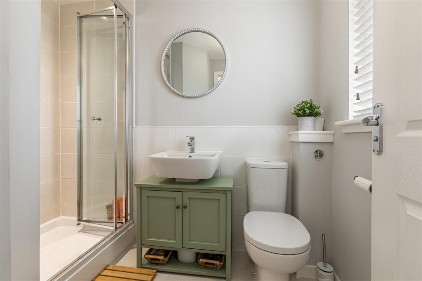 Images for 27 Stonyford, Lauder