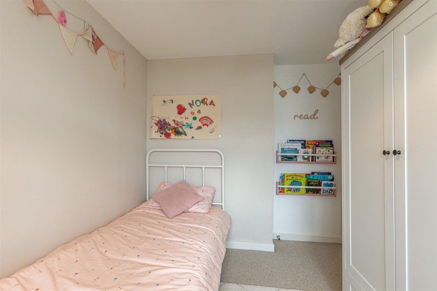 Images for 27 Stonyford, Lauder