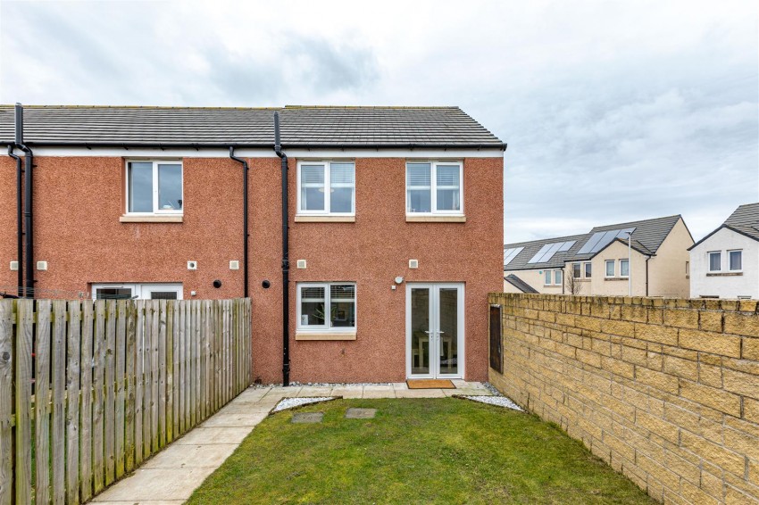 Images for 27 Stonyford, Lauder