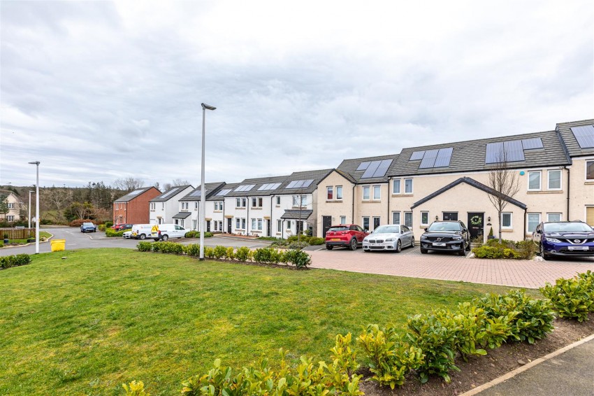 Images for 27 Stonyford, Lauder