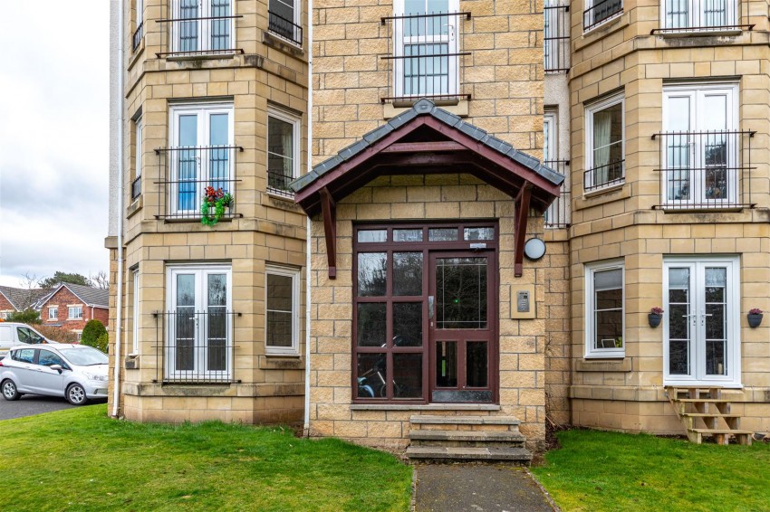 Images for 8/1 Weavers Linn, Tweedbank, Galashiels