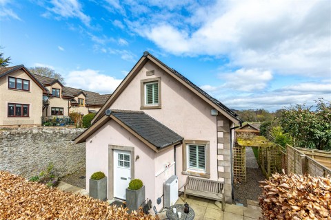 View Full Details for Orchard Cottage, Fishers Lane, Darnick, Melrose
