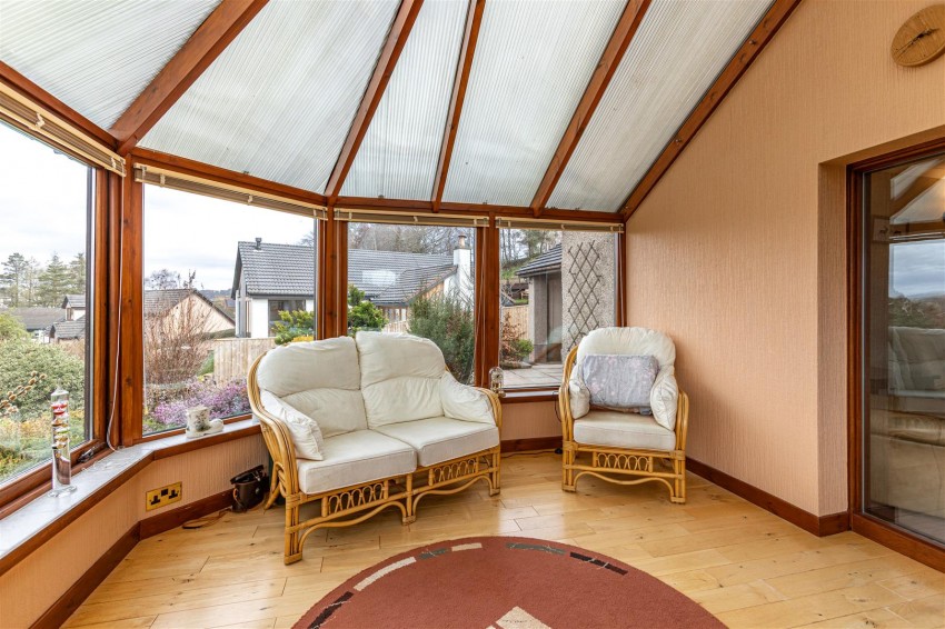 Images for 3 Peelgait, Selkirk