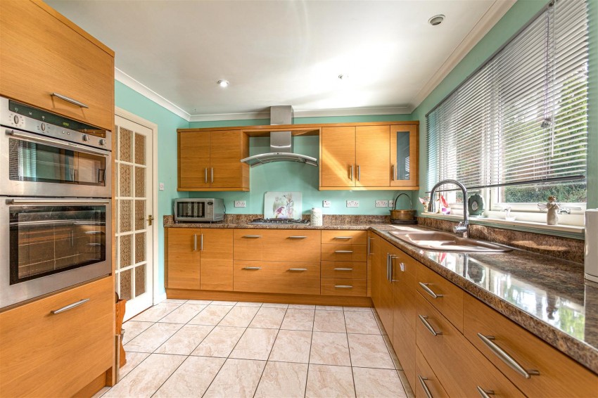 Images for 3 Peelgait, Selkirk