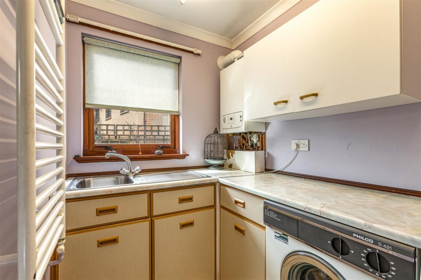 Images for 3 Peelgait, Selkirk