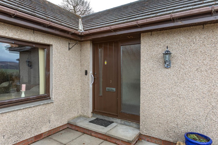 Images for 3 Peelgait, Selkirk