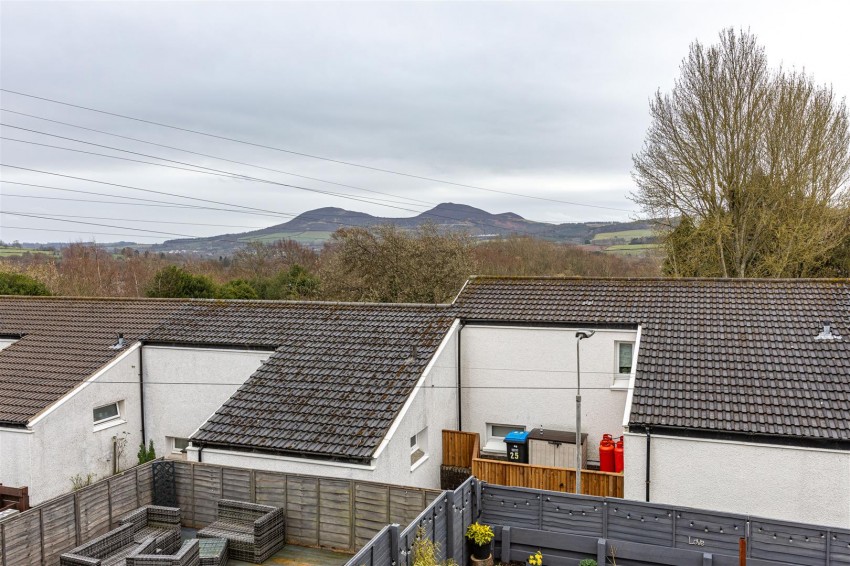Images for 4 Heather Court, Galashiels