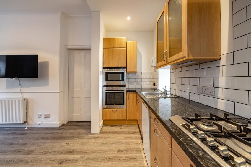 Images for 8 Mavis Bank, Selkirk