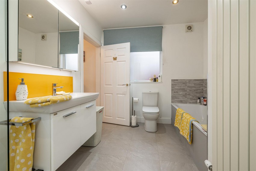 Images for 59 Craigentinny Avenue, Edinburgh