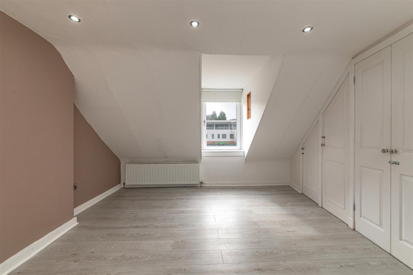 Images for 62 High Street, Galashiels