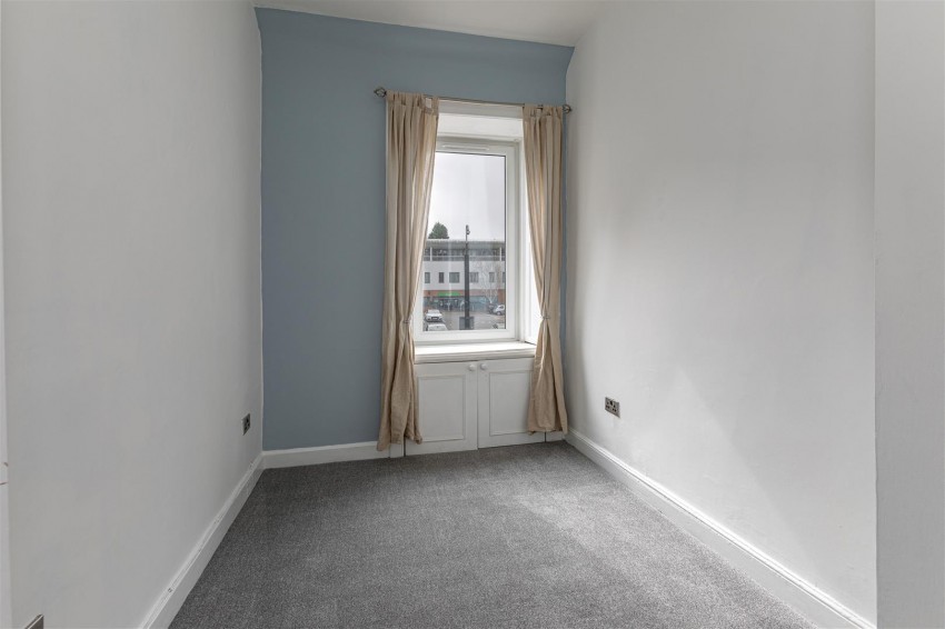 Images for 62 High Street, Galashiels