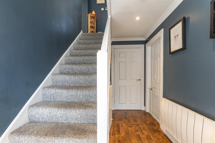 Images for 24 Everest Road, Earlston