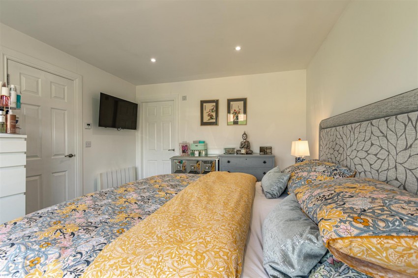 Images for 24 Everest Road, Earlston