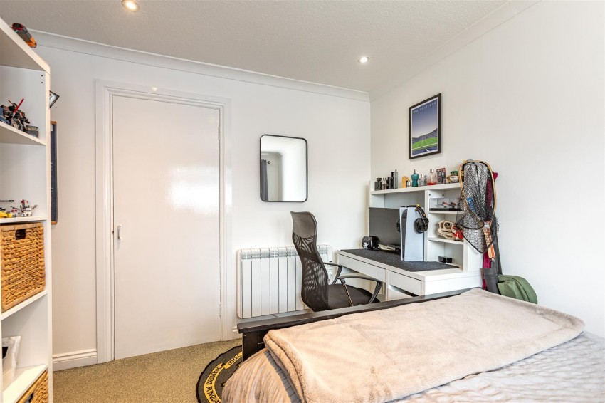 Images for 24 Everest Road, Earlston