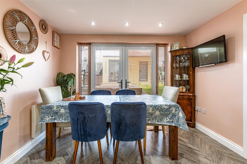 Images for 24 Everest Road, Earlston