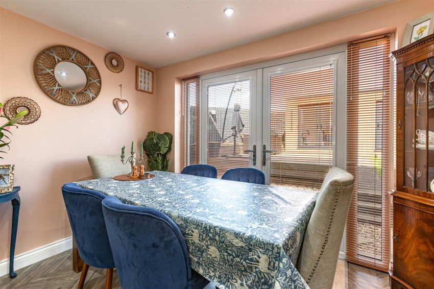 Images for 24 Everest Road, Earlston