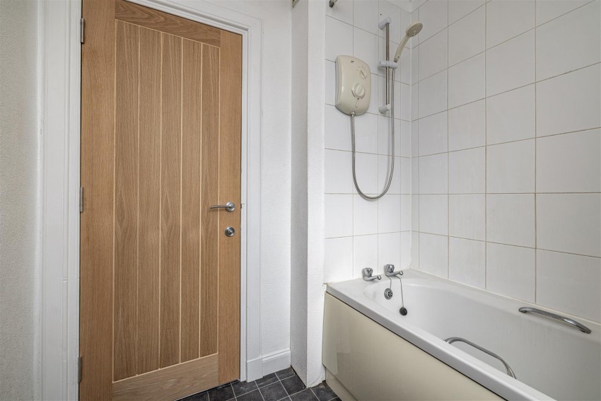 Images for 196 Magdala Terrace, Galashiels