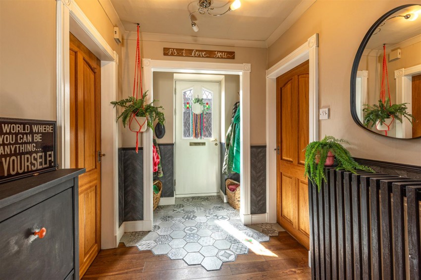 Images for 1 Blackhill View, High Street, Earlston