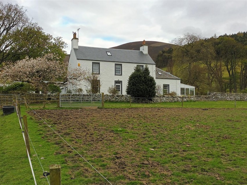 Images for Crookston Farmhouse, Peebles