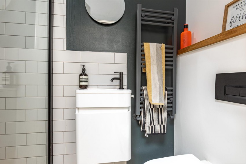 Images for 1 Riverview, Lilliesleaf, Melrose