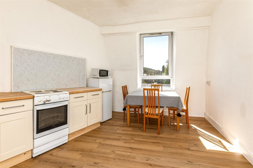 Images for 16/9 Channel Street, Galashiels
