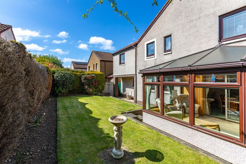 Images for 10 East Clapperfield, Edinburgh