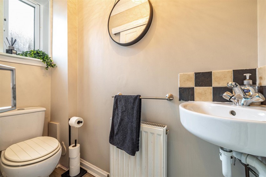 Images for 21 Leebrae, Galashiels