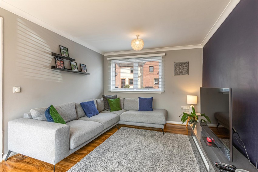 Images for 104 Craw Wood, Tweedbank, Galashiels