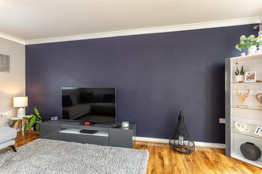 Images for 104 Craw Wood, Tweedbank, Galashiels