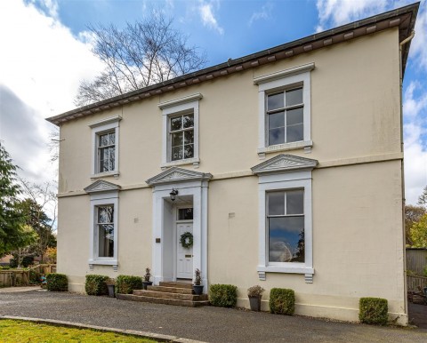 View Full Details for 22 Abbotsford Road, Galashiels