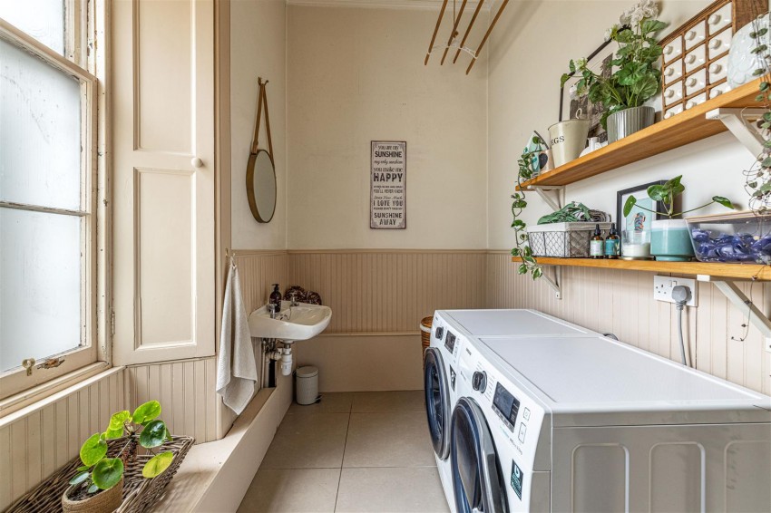 Images for 22 Abbotsford Road, Galashiels