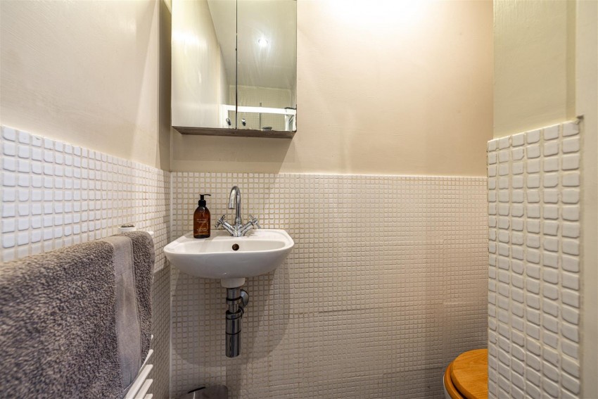 Images for 22 Abbotsford Road, Galashiels