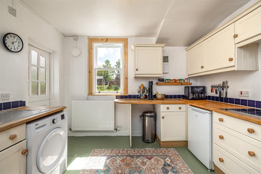 Images for 19 Shedden Park Road, Kelso