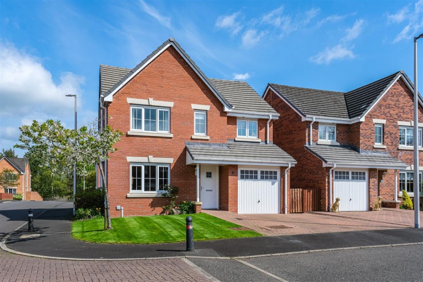 Images for 31 Weavers Linn, Tweedbank, Galashiels