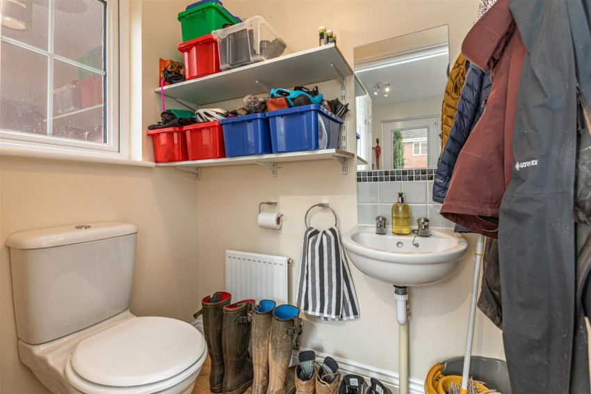 Images for 31 Weavers Linn, Tweedbank, Galashiels