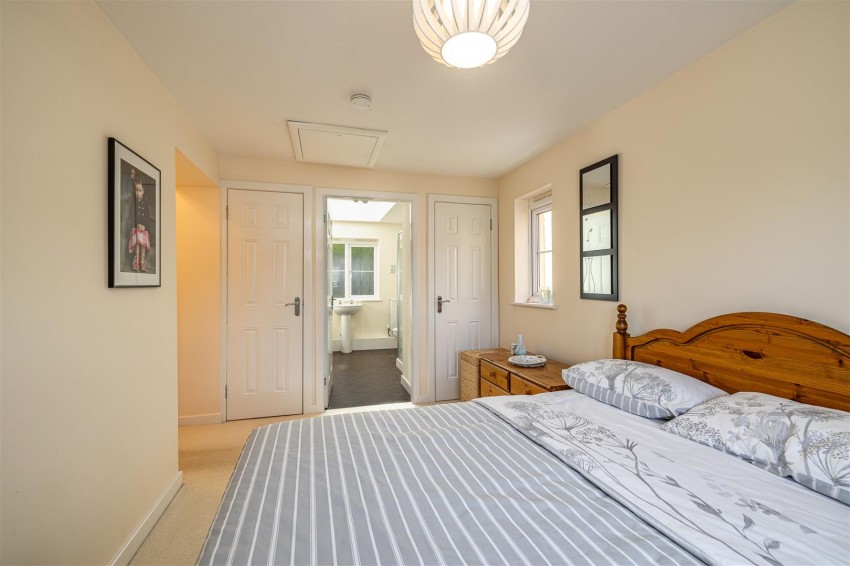 Images for 21 The Beeches, Tweedbank, Galashiels