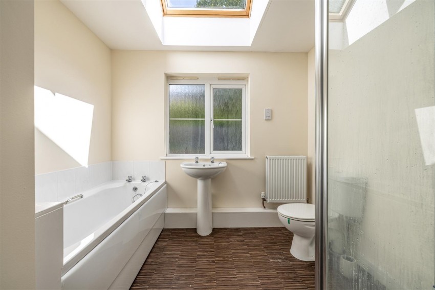 Images for 21 The Beeches, Tweedbank, Galashiels