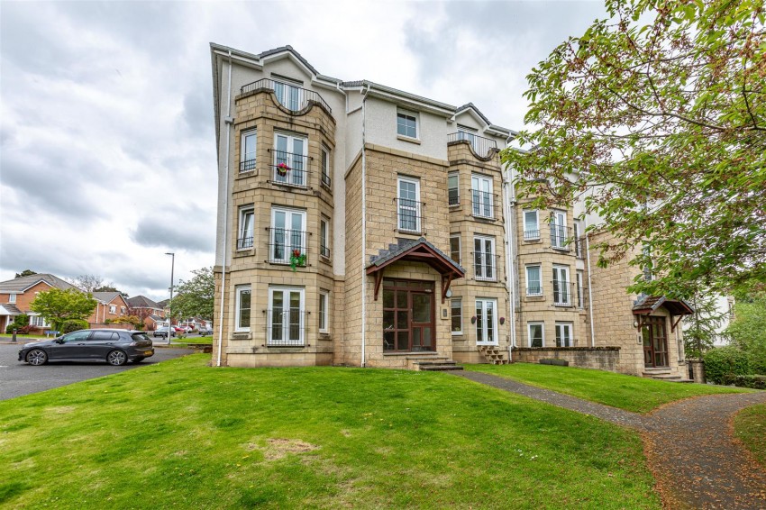Images for 6/8 Weavers Linn, Tweedbank, Galashiels