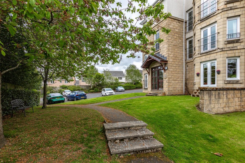 Images for 6/8 Weavers Linn, Tweedbank, Galashiels