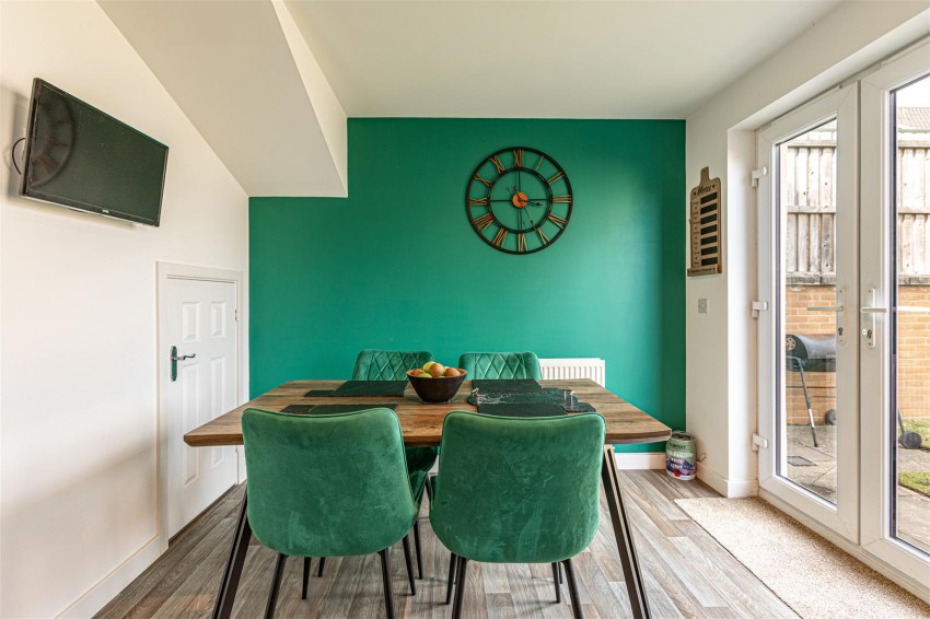Images for 34 Kingfisher Grove, Galashiels