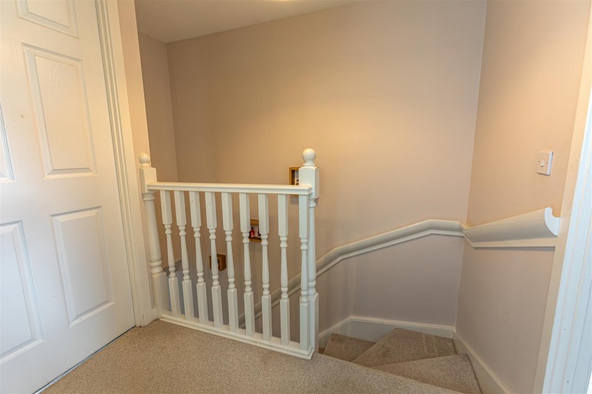 Images for 34 Kingfisher Grove, Galashiels