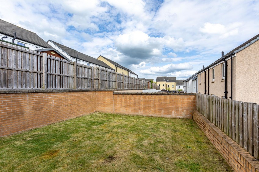 Images for 34 Kingfisher Grove, Galashiels