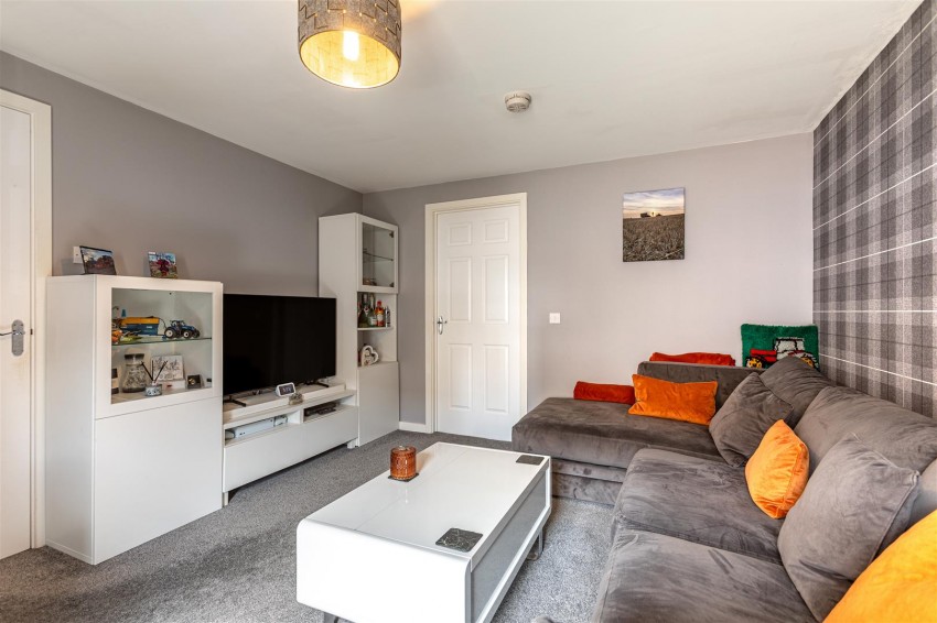 Images for 34 Kingfisher Grove, Galashiels