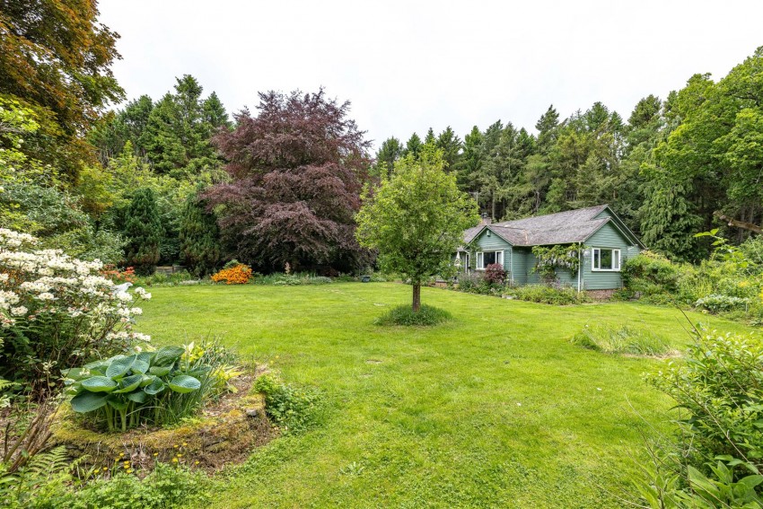Images for Cedar Lodge, Bucklands, Hawick