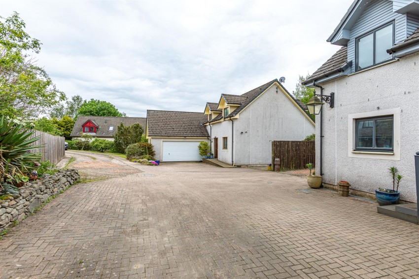 Images for 2 Woodend West, Ettrickbridge, Selkirk