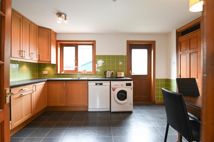 Images for 53 Sydenham Court, Kelso
