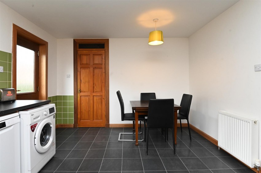 Images for 53 Sydenham Court, Kelso