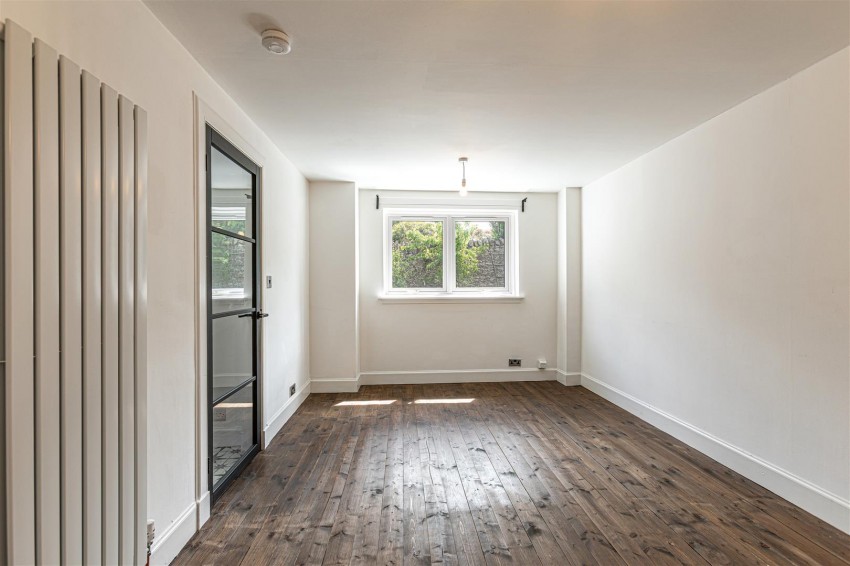 Images for Hardie Court, Lauder